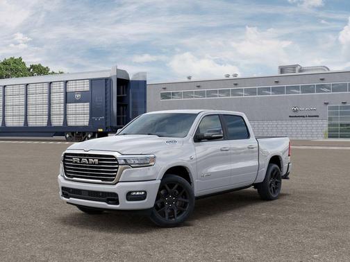 Bright White Clearcoat 2026 RAM 1500 Laramie