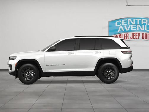 2025 Jeep Grand Cherokee Laredo