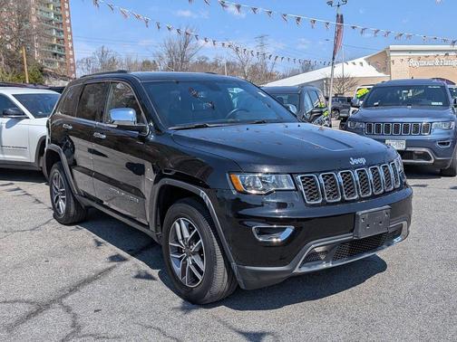 Diamond Black 2021 Jeep Grand Cherokee Limited