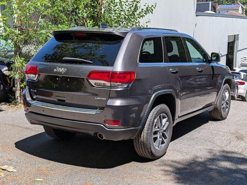 Granite Crystal Clearcoat Metallic 2021 Jeep Grand Cherokee Limited