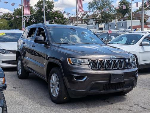 2021 Jeep Grand Cherokee Laredo E