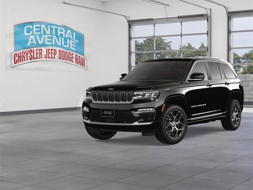 2025 Jeep Grand Cherokee Summit