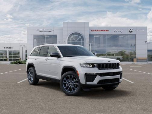 Bright White Clearcoat 2026 Jeep Grand Cherokee Limited