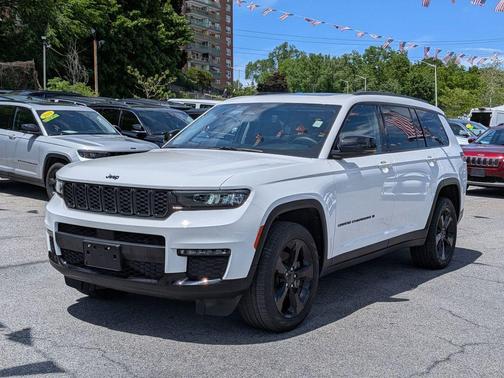 Bright White Clearcoat 2023 Jeep Grand Cherokee L Limited