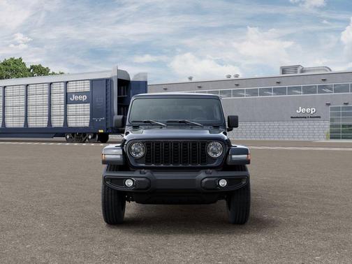 Black Clearcoat 2026 Jeep Gladiator Sport