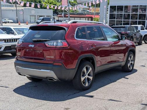 Velvet Red Pearlcoat 2019 Jeep Cherokee Limited