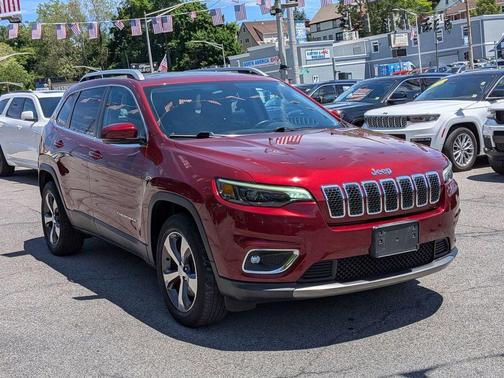 Velvet Red Pearlcoat 2019 Jeep Cherokee Limited