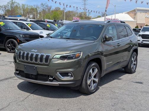 Olive Green Pearlcoat 2021 Jeep Cherokee Limited