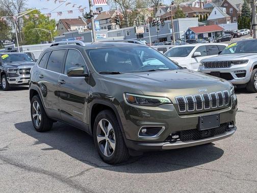Olive Green Pearlcoat 2021 Jeep Cherokee Limited