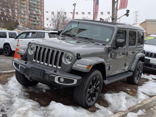 2023 Jeep Wrangler 4xe Sahara