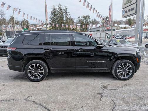 2023 Jeep Grand Cherokee L Overland