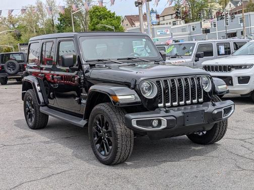 Black Clearcoat 2023 Jeep Wrangler 4xe Sahara