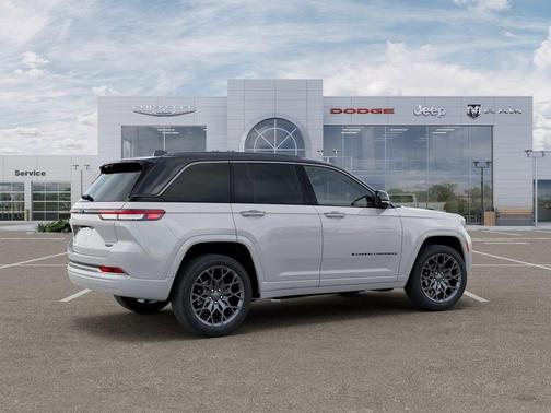Bright White Clearcoat 2026 Jeep Grand Cherokee Summit