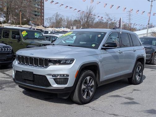 2022 Jeep Grand Cherokee 4xe Base
