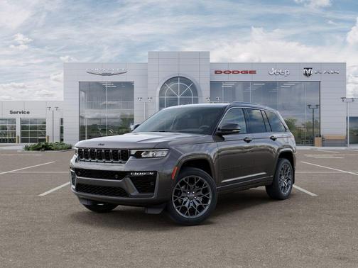 Metallic 2026 Jeep Grand Cherokee Summit