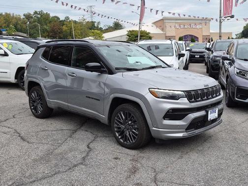 Billet Silver Metallic Clearcoat 2023 Jeep Compass Limited