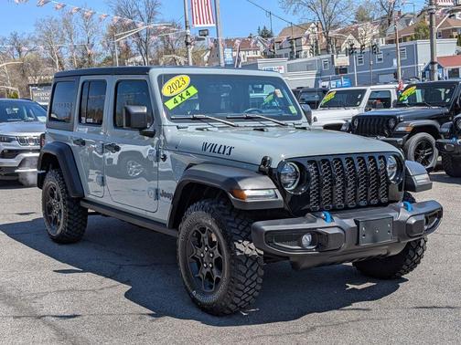 Earl Clearcoat 2023 Jeep Wrangler 4xe Base