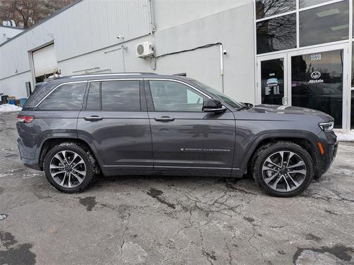 2023 Jeep Grand Cherokee Overland
