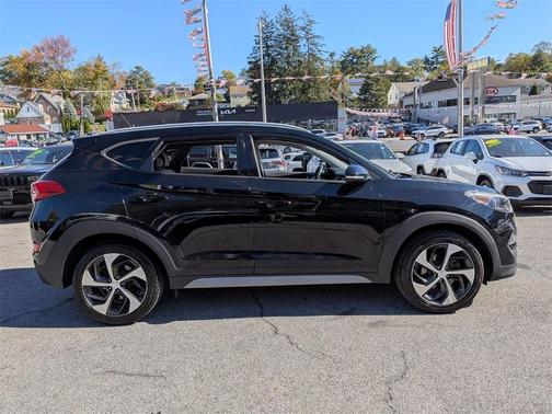 2017 Hyundai TUCSON Sport
