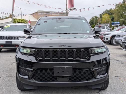 2023 Jeep Grand Cherokee Altitude