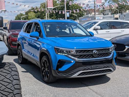 2023 Volkswagen Taos 1.5T SE