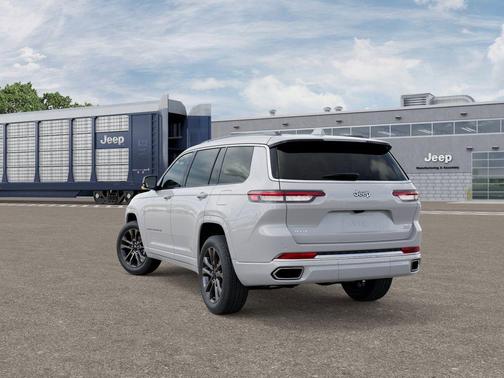 2025 Jeep Grand Cherokee L Overland