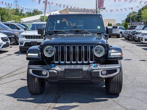 Black Clearcoat 2022 Jeep Wrangler Unlimited 4xe Sahara