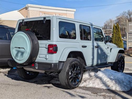 2023 Jeep Wrangler 4xe Sahara