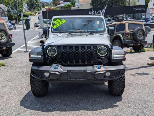 Bright White Clearcoat 2023 Jeep Wrangler 4xe Base