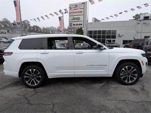 2021 Jeep Grand Cherokee L Overland