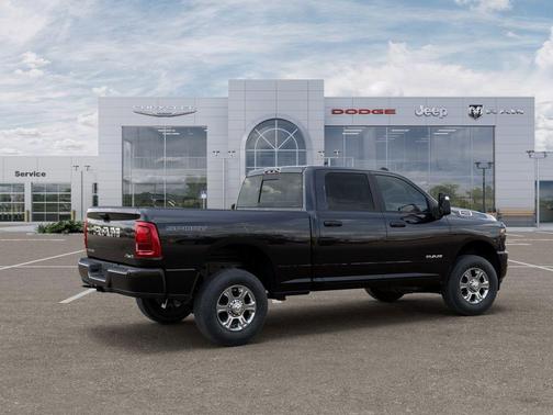 Diamond Black 2026 RAM 2500 Big Horn