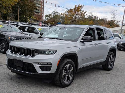 2023 Jeep Grand Cherokee 4xe Base