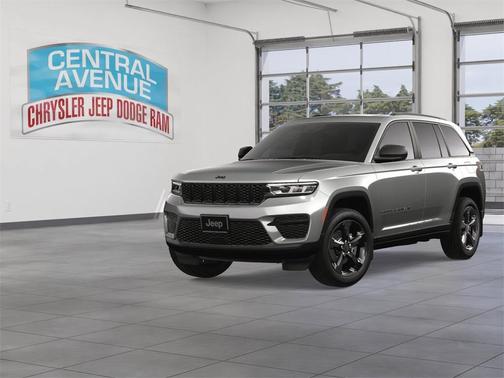 2025 Jeep Grand Cherokee Laredo