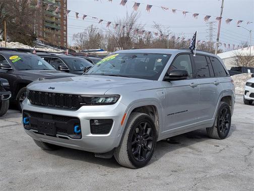 2023 Jeep Grand Cherokee 4xe Base