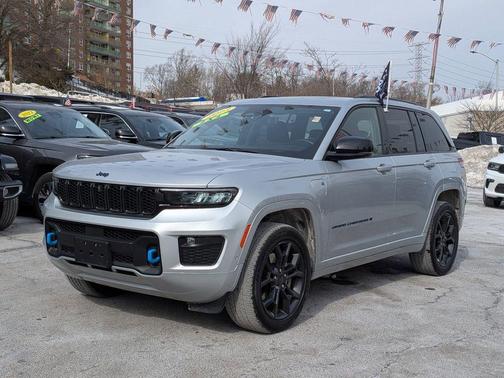 2023 Jeep Grand Cherokee 4xe Base