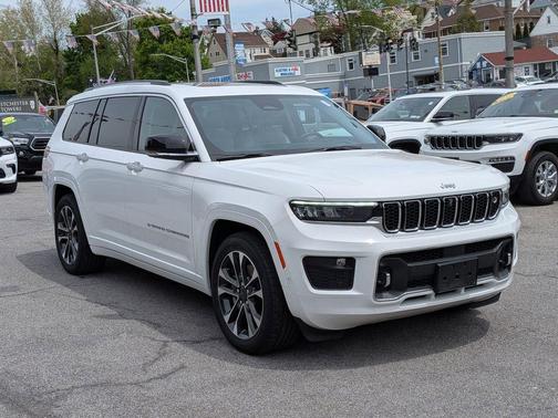 Bright White Clearcoat 2023 Jeep Grand Cherokee L Overland