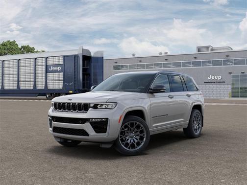 2026 Jeep Grand Cherokee Summit