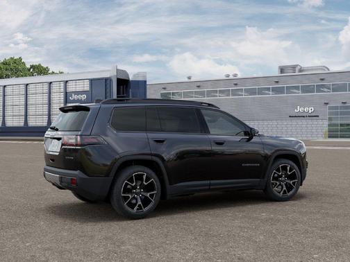 Diamond Black 2027 Jeep Cherokee Limited