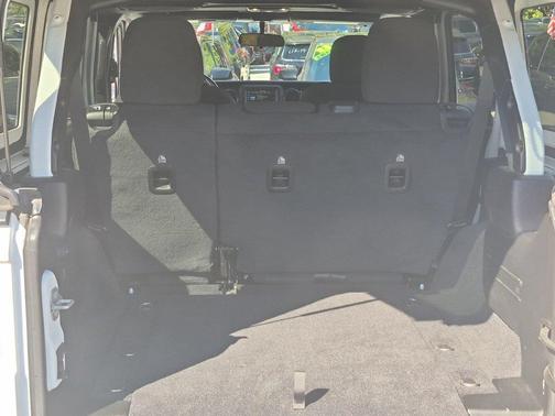 Bright White Clearcoat 2020 Jeep Wrangler Unlimited Sport Altitude