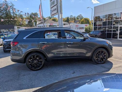 2020 Kia Sorento S