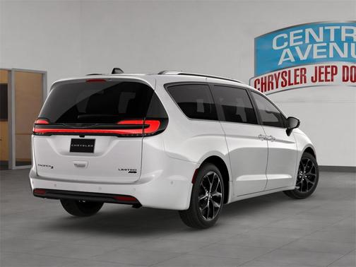 2026 Chrysler Pacifica Limited