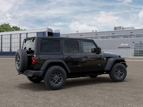 Black Clearcoat 2026 Jeep Wrangler Sport