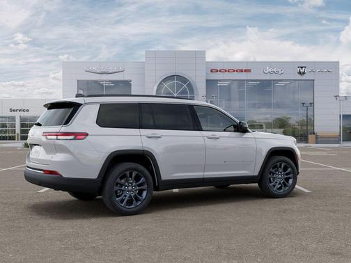 Bright White Clearcoat 2026 Jeep Grand Cherokee L Limited