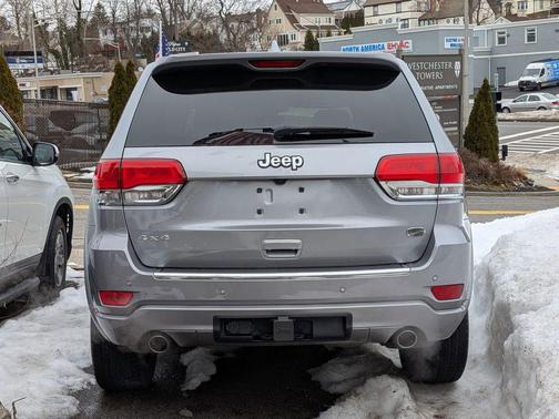 2020 Jeep Grand Cherokee Overland