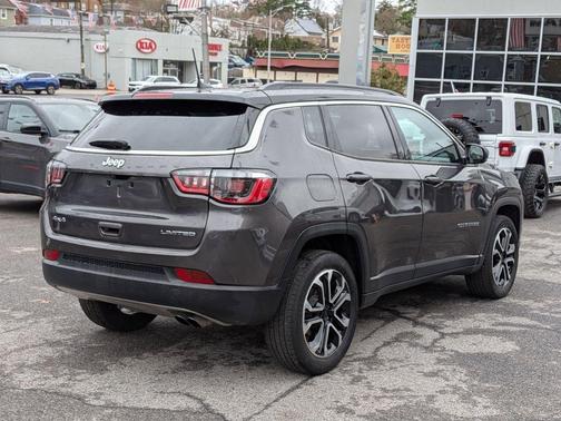 Granite Crystal Clearcoat Metallic 2022 Jeep Compass Limited