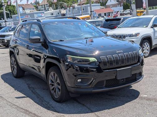 Diamond Black 2021 Jeep Cherokee Latitude Lux