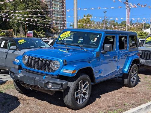 2024 Jeep Wrangler 4xe Sport