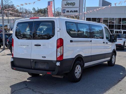 2022 Ford Transit-350 XLT