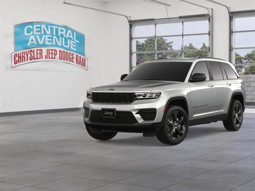 2025 Jeep Grand Cherokee Laredo