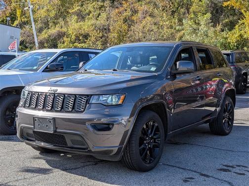 2020 Jeep Grand Cherokee Altitude